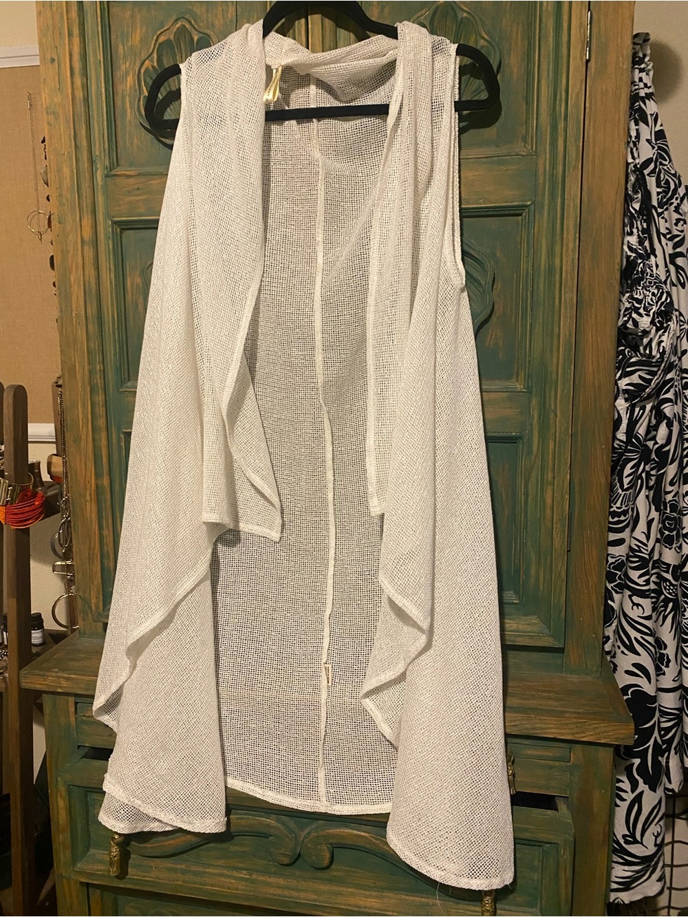 Lightweight White Drape Front Vest